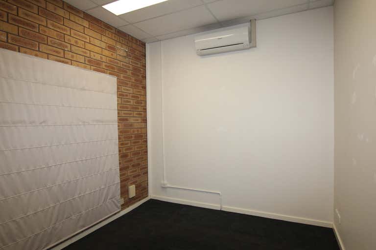 Unit 8, 27 Collingwood Street Osborne Park WA 6017 - Image 4