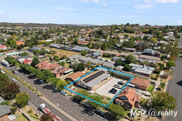 233 Stewart Street Bathurst NSW 2795 - Image 4