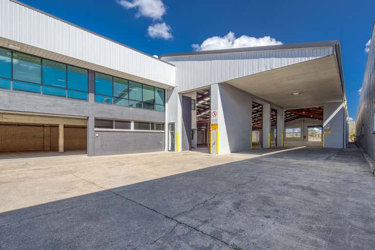 13 Shoebury Street Rocklea QLD 4106 - Image 3