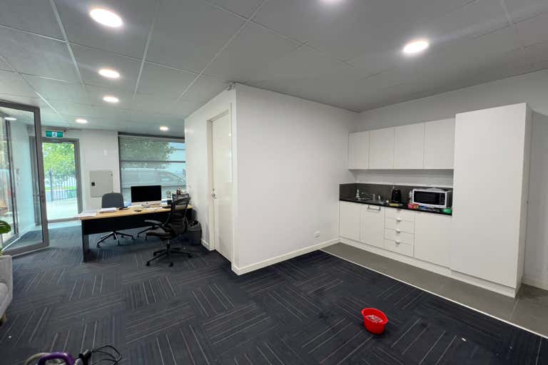 4/19 Churchill Street Williamstown North VIC 3016 - Image 4