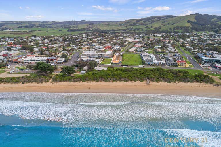 161 Great Ocean Road Apollo Bay VIC 3233 - Image 2