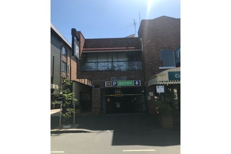 143/255 Drummond Street Carlton VIC 3053 - Image 2