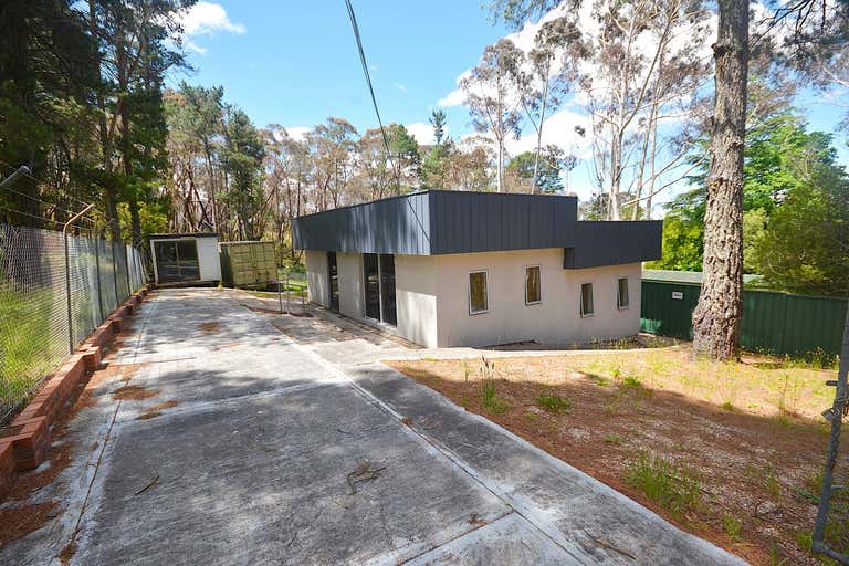 25 Mistral Street Katoomba NSW 2780 - Image 1