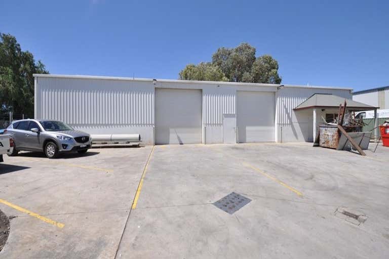 5 Eve Court Golden Square VIC 3555 - Image 1
