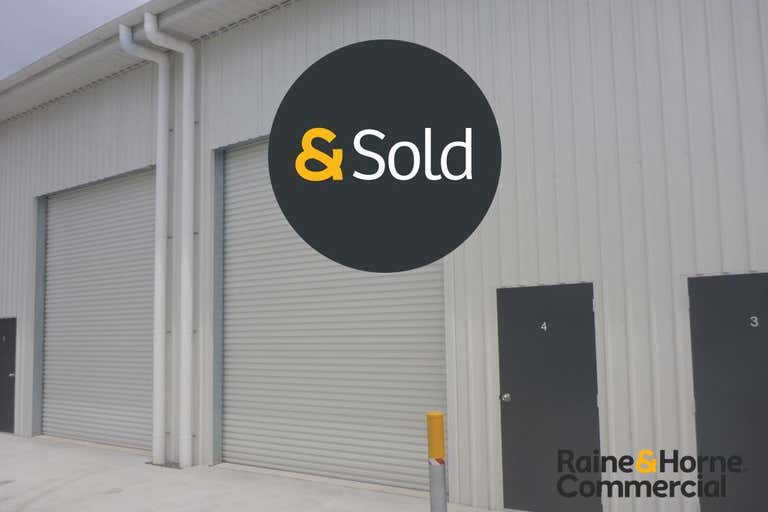 Unit 8, 33 Orontes Close Sancrox NSW 2446 - Image 1