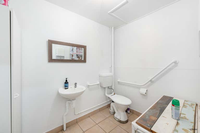 5/55-57 Dover Drive Burleigh Heads QLD 4220 - Image 4