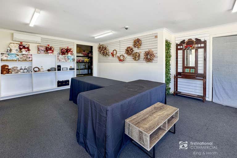 74 Dalmahoy Street Bairnsdale VIC 3875 - Image 3
