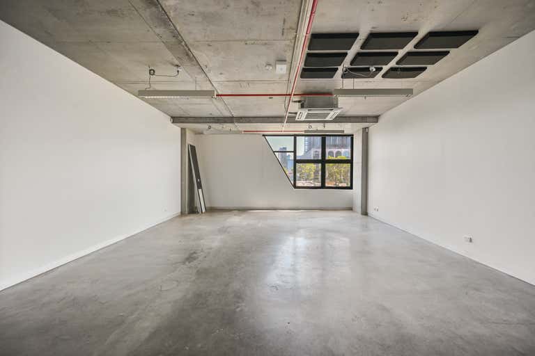 208/87 Gladstone Street South Melbourne VIC 3205 - Image 2