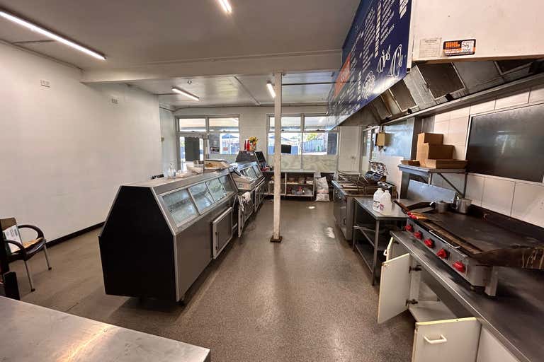 3/127-131 Colburn Avenue Victoria Point QLD 4165 - Image 4