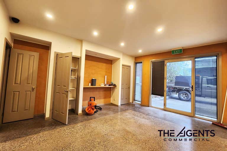 101 Triholm Avenue Laverton VIC 3028 - Image 2