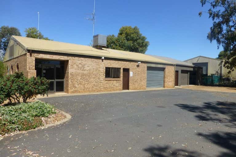 3 Hopkins Parade Dubbo NSW 2830 - Image 1