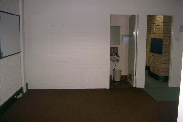 Suite 1, 195-199 Clarinda Street Parkes NSW 2870 - Image 4