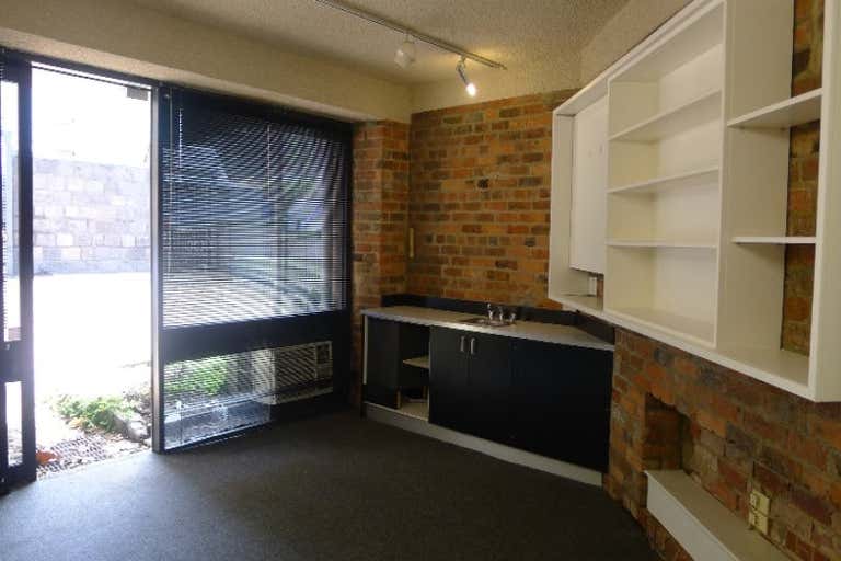 47 Cardigan Place Albert Park VIC 3206 - Image 3