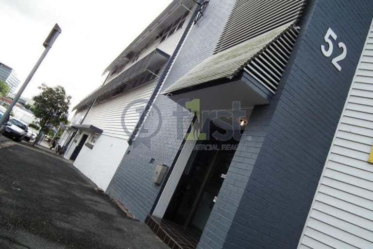 7a Proe Street Newstead QLD 4006 - Image 1