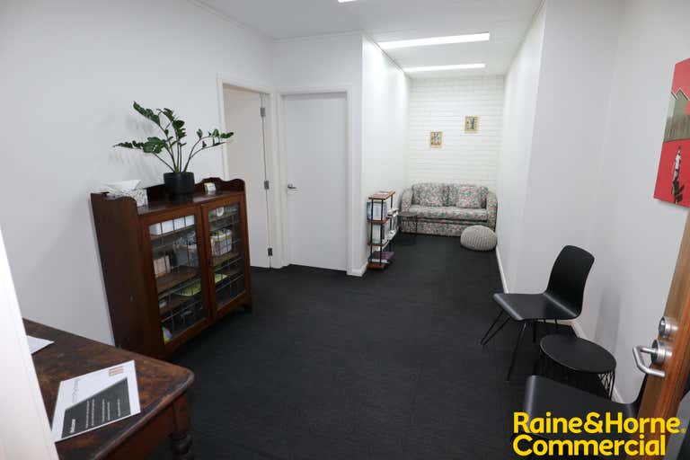 17B/48 Fitzmaurice Street Wagga Wagga NSW 2650 - Image 2