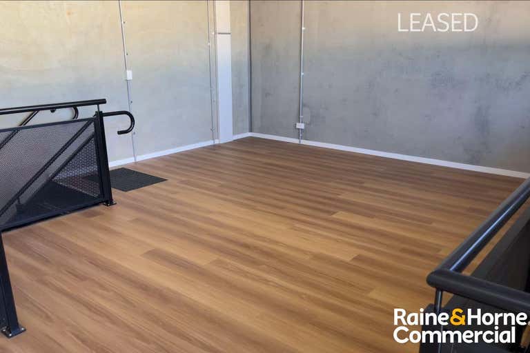 37/5 Bailey Crescent Southport QLD 4215 - Image 1