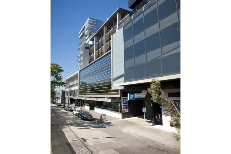 Suite 703, 10 Yarra Street South Yarra VIC 3141 - Image 3