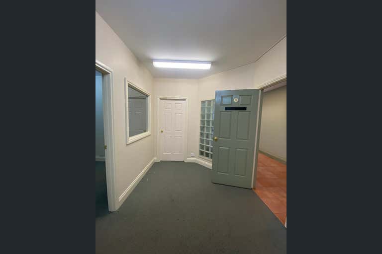 Suite 9, 31-33 Dugan Street Kalgoorlie WA 6430 - Image 2
