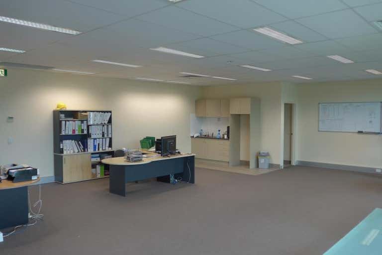 Unit 23 - 43 Fennell Street Port Melbourne VIC 3207 - Image 3