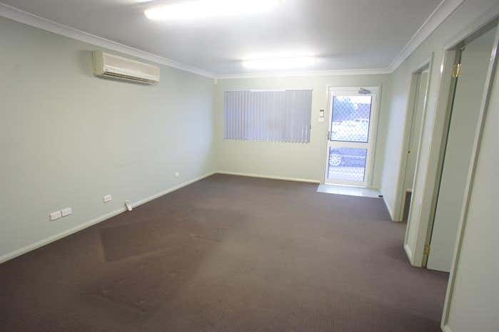 17 Groves Road Bennetts Green NSW 2290 - Image 4