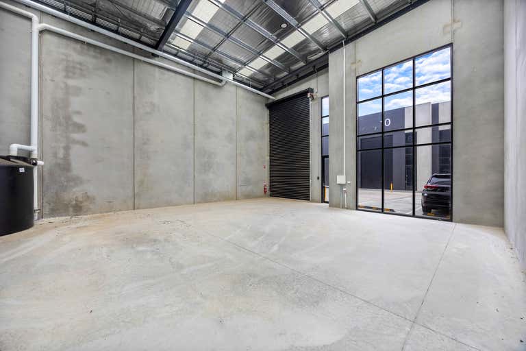 3/17 Concept Drive Delacombe VIC 3356 - Image 2