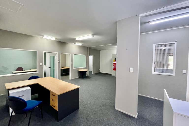 Suite 11, 131 Old Pacific Highway Oxenford QLD 4210 - Image 1