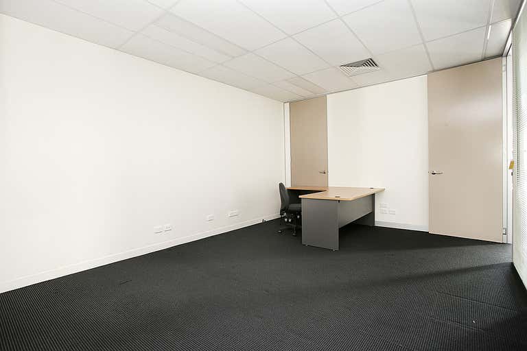 4/240 Sydney Road Coburg VIC 3058 - Image 3