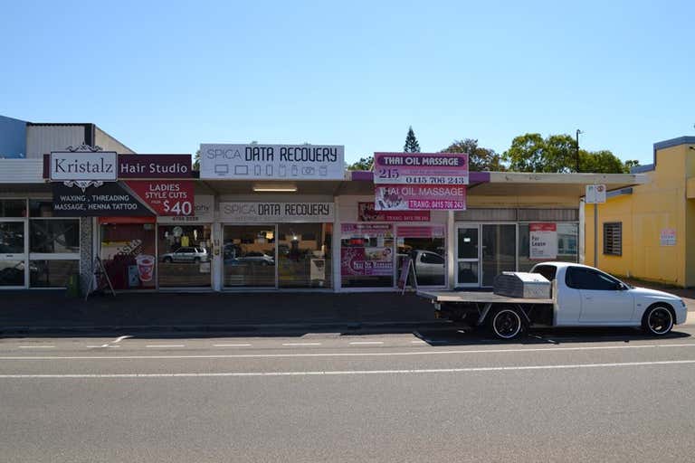 Shop D, 215 Charters Towers Road Hyde Park QLD 4812 - Image 2