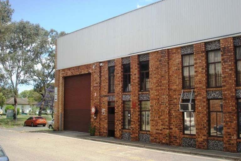 Unit 15, 76 Hume Highway Lansvale NSW 2166 - Image 4