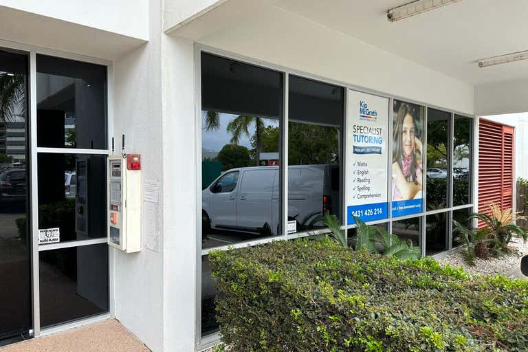 1/15 Carnaby Street Maroochydore QLD 4558 - Image 3