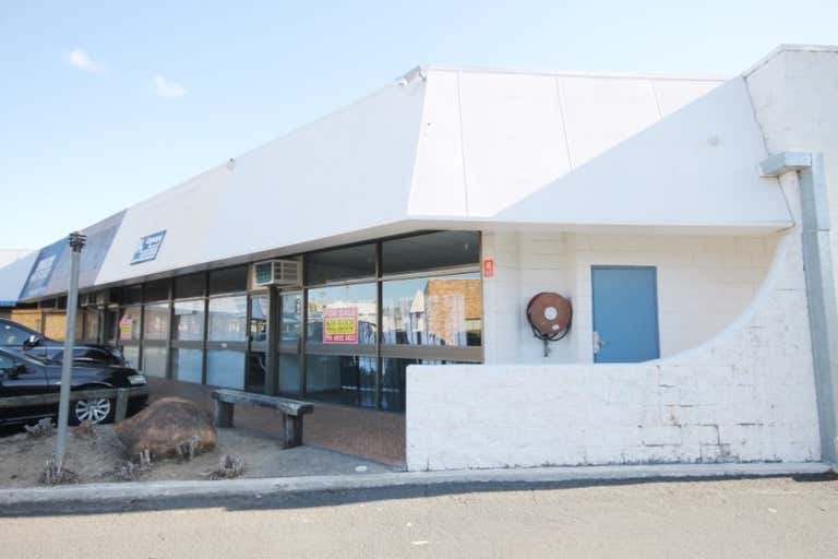 Mackie Court, Shop 10, 46 GLADSTONE ROAD Allenstown QLD 4700 - Image 2