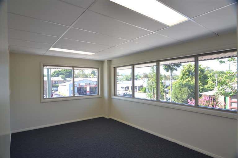 Unit 2/111 Melbourne Street East Maitland NSW 2323 - Image 2