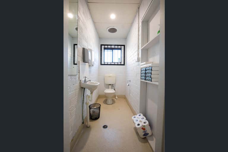 4/90 Worrigee Street Nowra NSW 2541 - Image 4