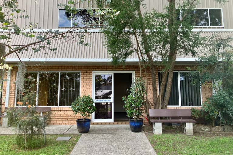 1a/32 Ace Crescent Tuggerah NSW 2259 - Image 1