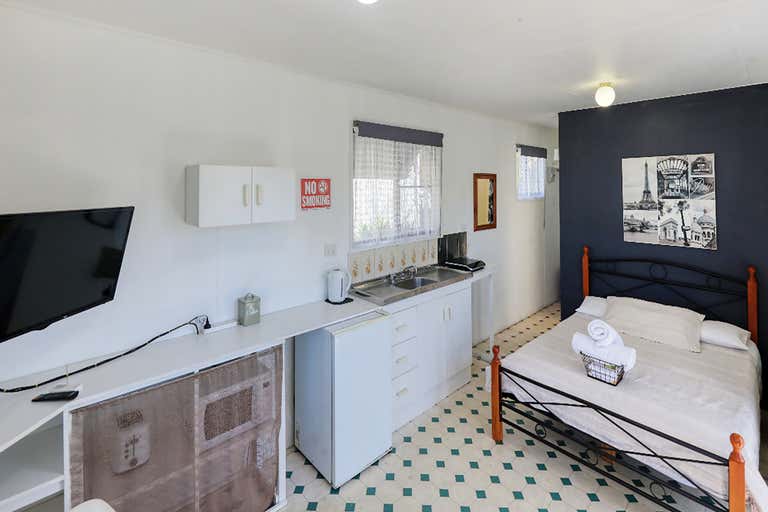 Mount Morgan QLD 4714 - Image 2