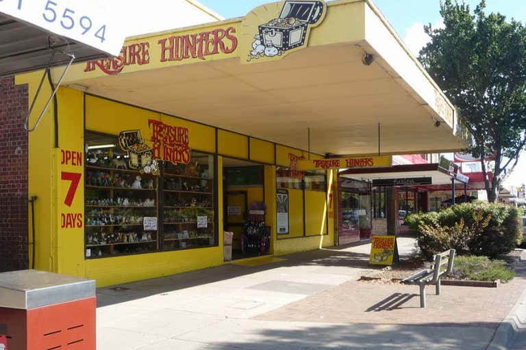 Double Fronted Retail Shop, 52-56 Murray Street Colac VIC 3250 - Image 2