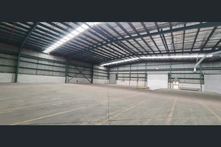 1/74 Mildura street Fyshwick ACT 2609 - Image 2