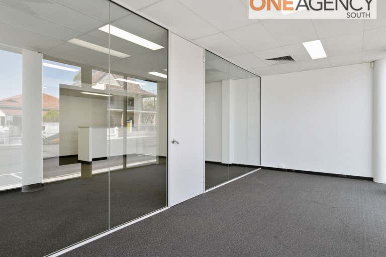 Suite 5, 18 Parry Street Fremantle WA 6160 - Image 3