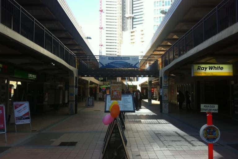 Surfers Paradise QLD 4217 - Image 2