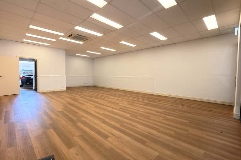 18, 2 Pisconeri Street Perth WA 6000 - Image 3