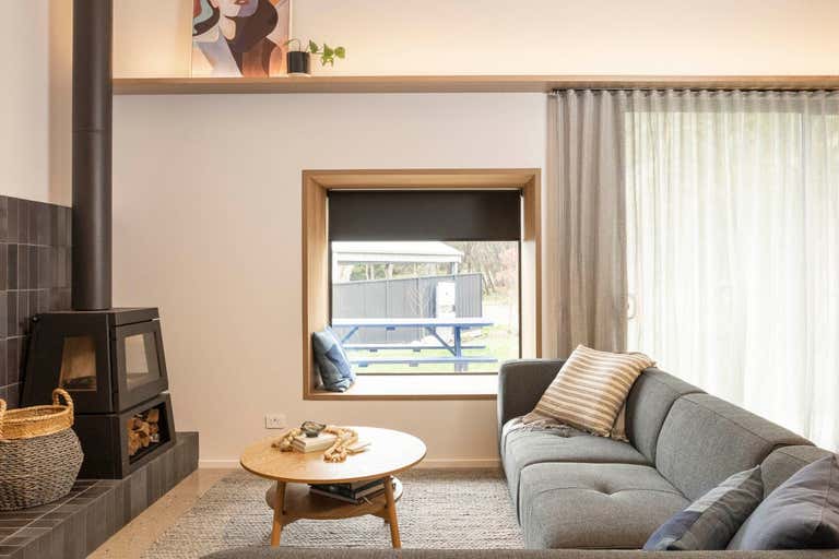 John and Jane's Accommodation, 19 Kars Street Beechworth VIC 3747 - Image 3