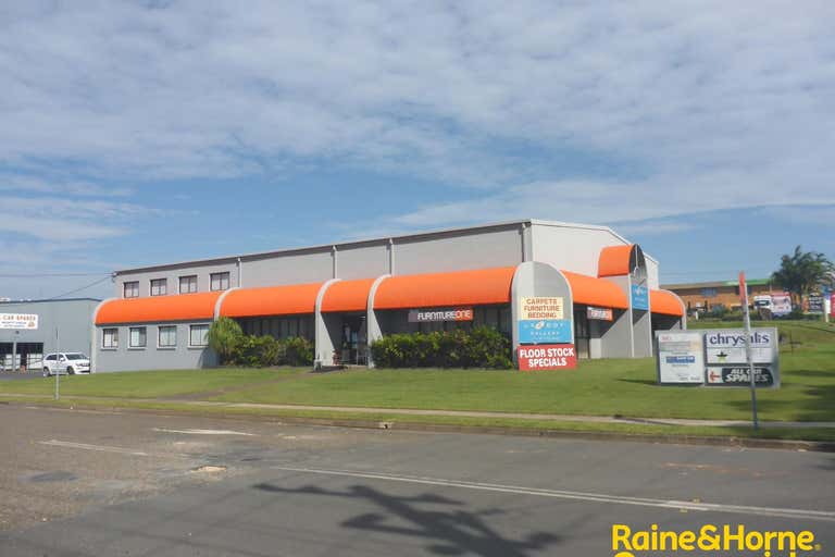 Unit 4, 1 Chestnut Road(Cnr Lake Road) Port Macquarie NSW 2444 - Image 1