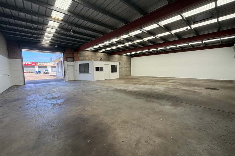 10A W, 57-63 Shore Street West Cleveland QLD 4163 - Image 1