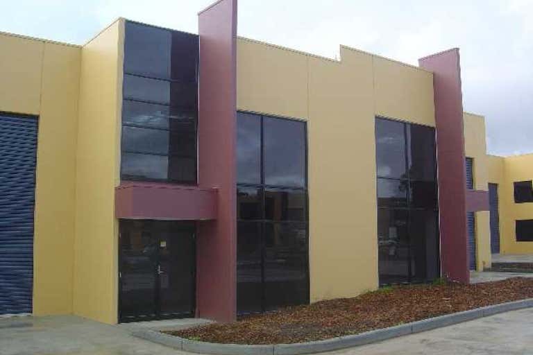 1-7, 6 Torca Terrace Mornington VIC 3931 - Image 1