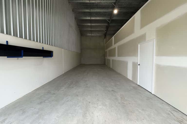 2/25 Alliance Ave Morisset NSW 2264 - Image 2