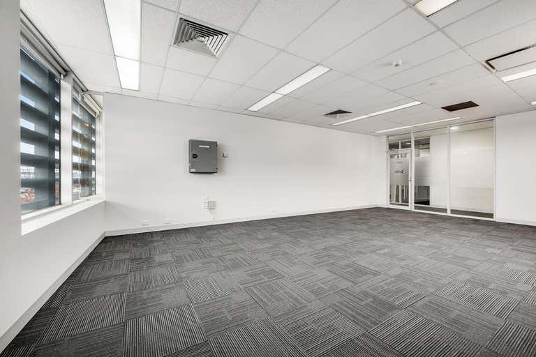 UNDER OFFER - Suite 7, 30 English St Essendon Fields VIC 3041 - Image 4