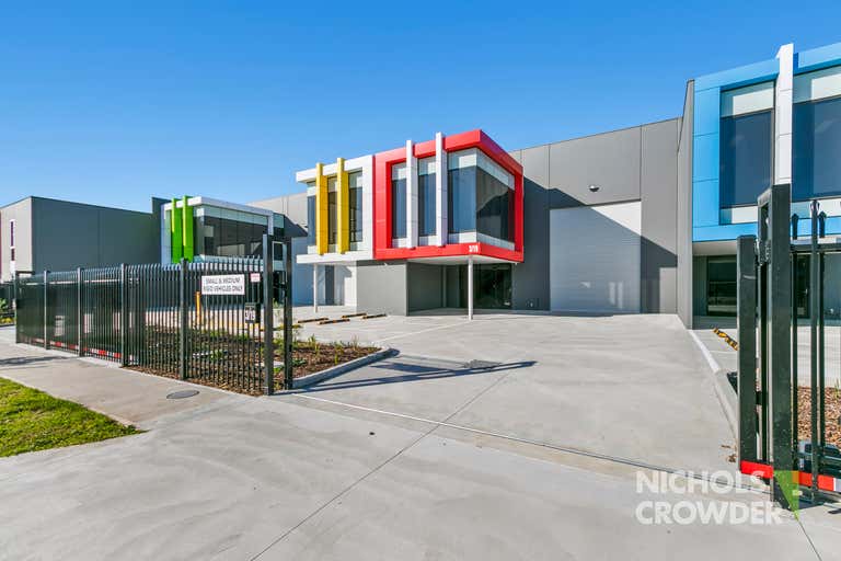 2/19 Industrial Circuit Cranbourne West VIC 3977 - Image 1