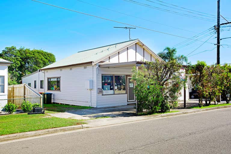 SOLD BY MICHAEL BURGIO 0430 344 700, 102 LAGOON STREET Narrabeen NSW 2101 - Image 1