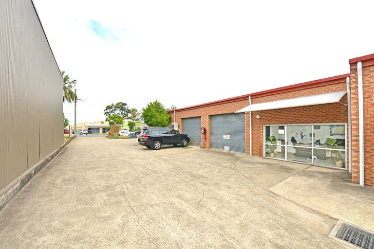 Unit 3/40 Rene Street Noosaville QLD 4566 - Image 2