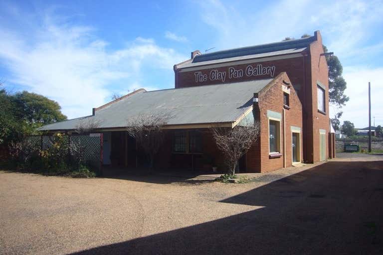 21 Depot Road (Southern Building) Dubbo NSW 2830 - Image 1